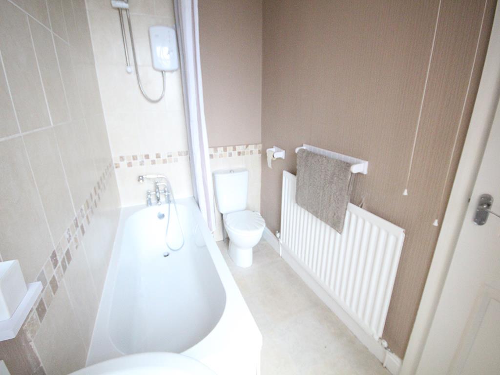 3 bedroom end terrace house To Let in Foulridge, Colne - IMG_4016.jpg